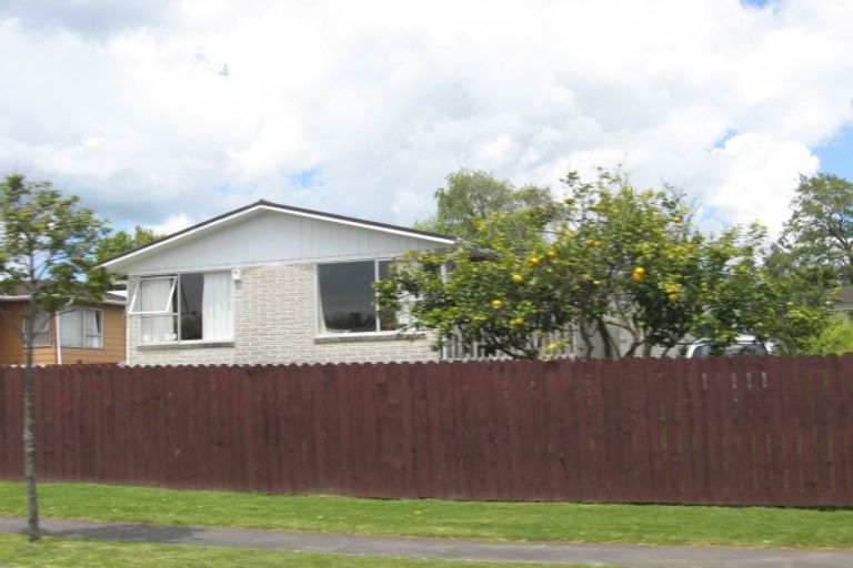 Photo of property in 46 Burbank Avenue, Manurewa, Auckland, 2102