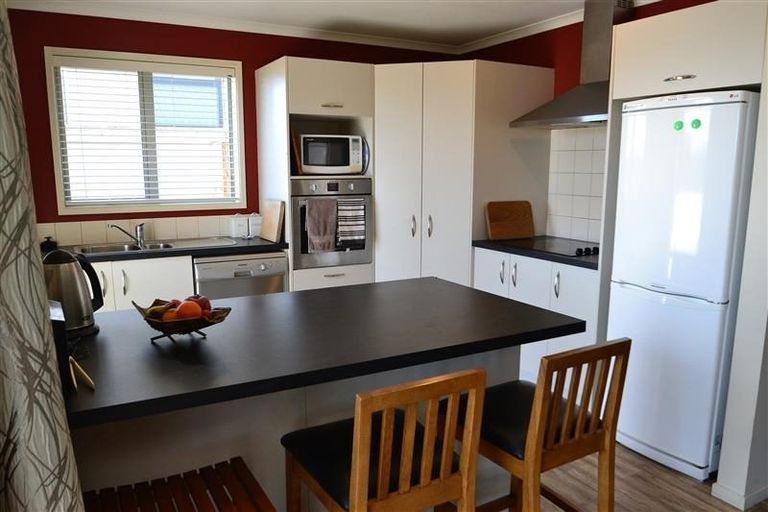 Photo of property in 41 Somerset Terrace, Stoke, Nelson, 7011