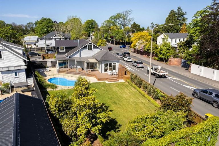 Photo of property in 3 Strowan Road, Strowan, Christchurch, 8052