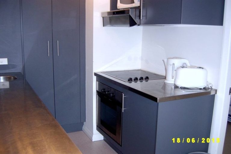 Photo of property in Monvie Apartments, 401/15 Holland Street, Te Aro, Wellington, 6011