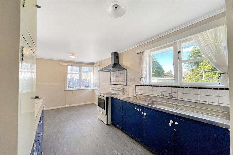 Photo of property in 11 Manawatu Street, Hokowhitu, Palmerston North, 4410