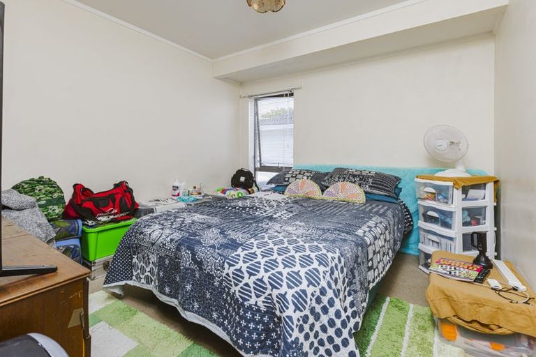 Photo of property in 2b Roys Road, Weymouth, Auckland, 2103