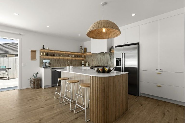 Photo of property in 4 Lorata Close, Papamoa Beach, Papamoa, 3118