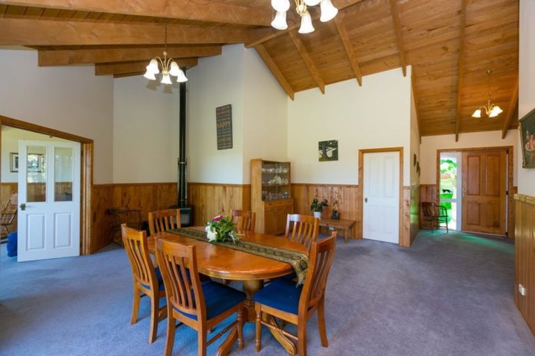 Photo of property in 636 Mangorei Road, Mangorei, New Plymouth, 4371