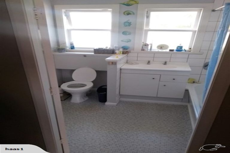 Photo of property in 76 Douglas Mclean Avenue, Marewa, Napier, 4110