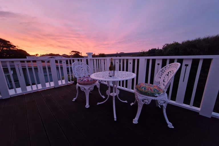 Photo of property in 348 Saint Aubyn Street, Moturoa, New Plymouth, 4310