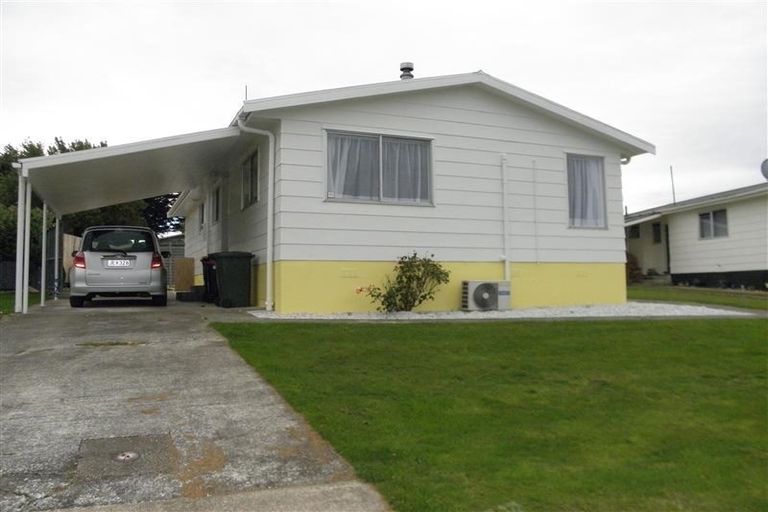 Photo of property in 56 Lauder Crescent, Heidelberg, Invercargill, 9812
