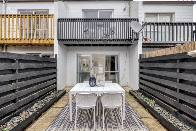 Photo of property in 7/20 Miro Street, Mount Maunganui, 3116
