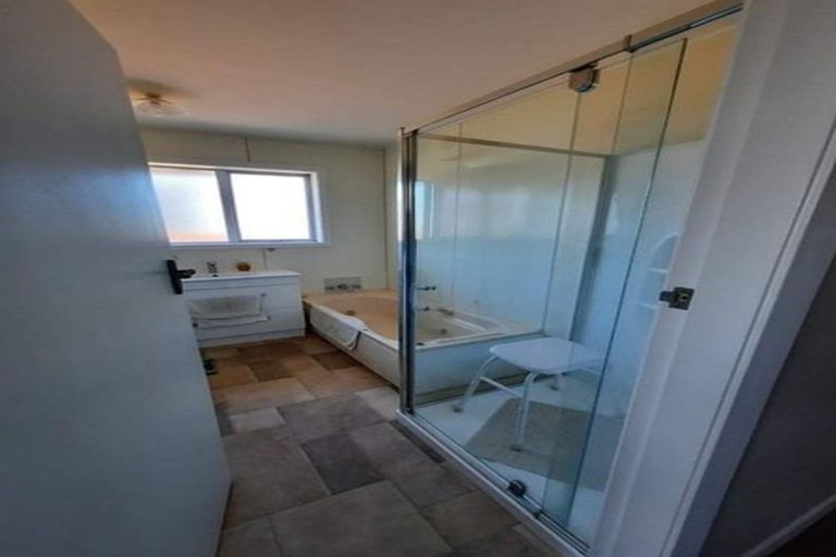 Photo of property in 53 Rowan Avenue, Aranui, Christchurch, 8061