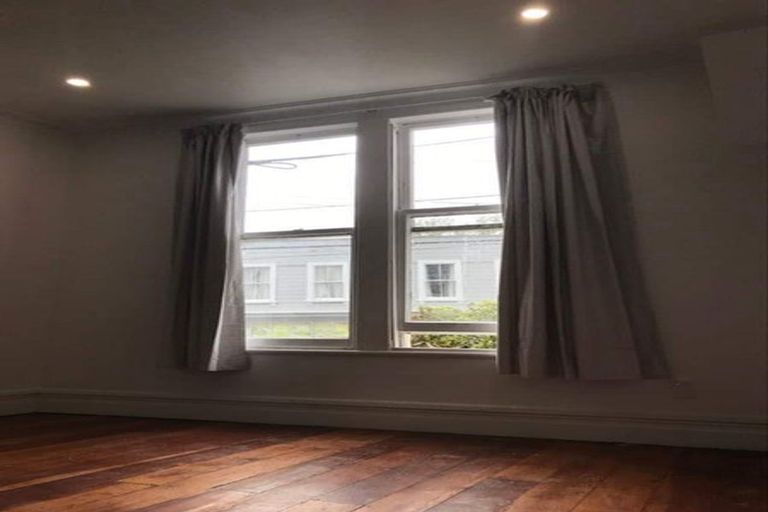 Photo of property in 64 Wallace Street, Mount Cook, Wellington, 6021