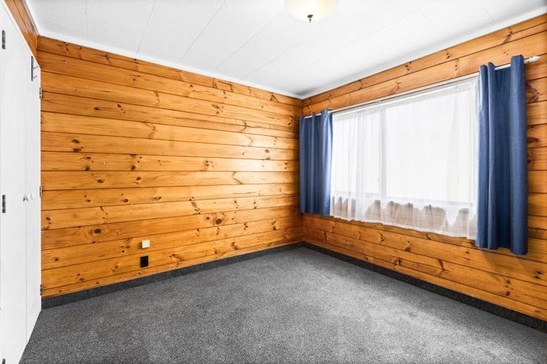 Photo of property in 4/2 Lee Road, Taradale, Napier, 4112