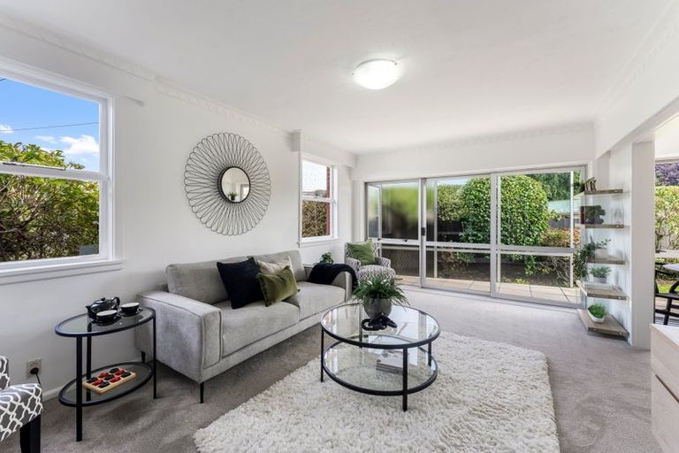 Photo of property in 90 Teesdale Street, Burnside, Christchurch, 8053