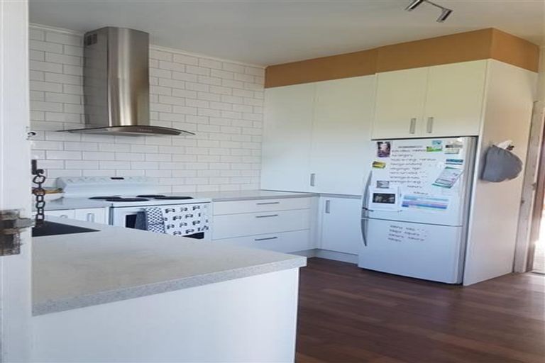 Photo of property in 26 Cornwall Street, Brooklands, New Plymouth, 4310