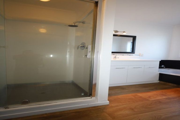 Photo of property in 37 Smiths Road, Matua, Tauranga, 3110