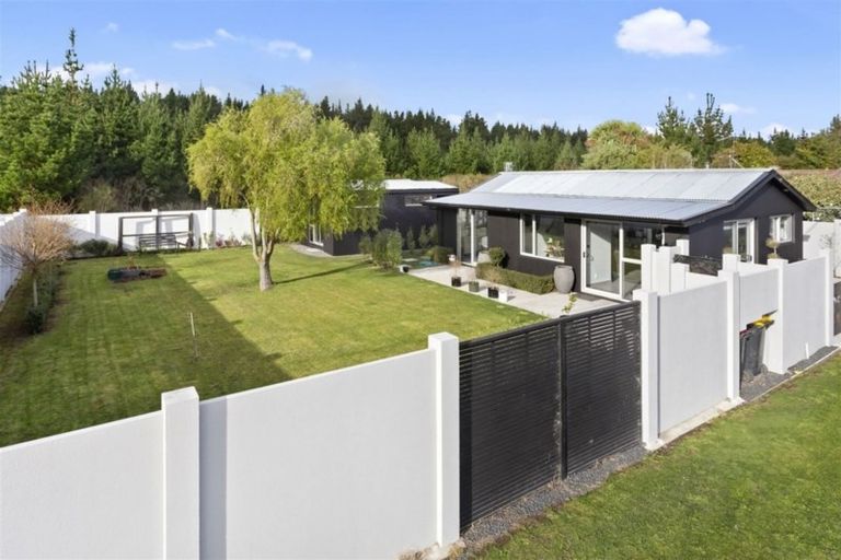 Photo of property in 105 Riverlea Estate Drive, Kainga, Christchurch, 8083