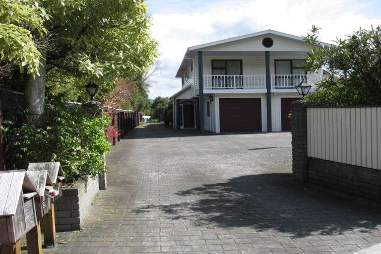 Photo of property in 84 Wyndrum Avenue, Waterloo, Lower Hutt, 5011