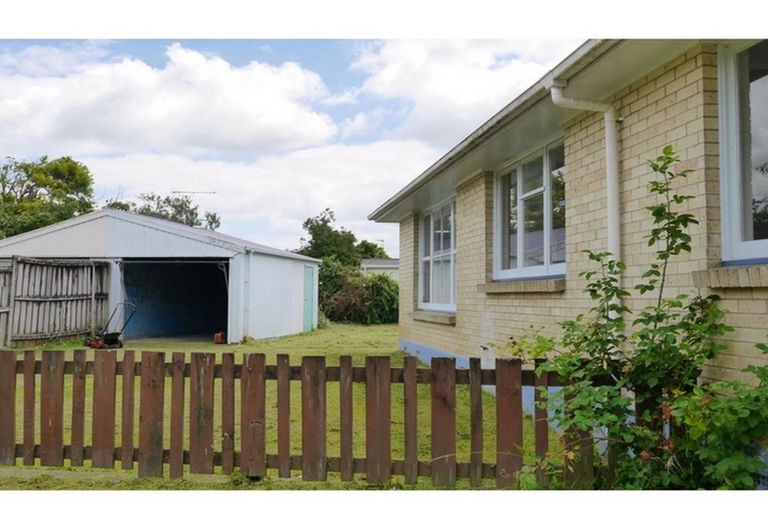 Photo of property in 24 James Henry Crescent, Huntly, 3700