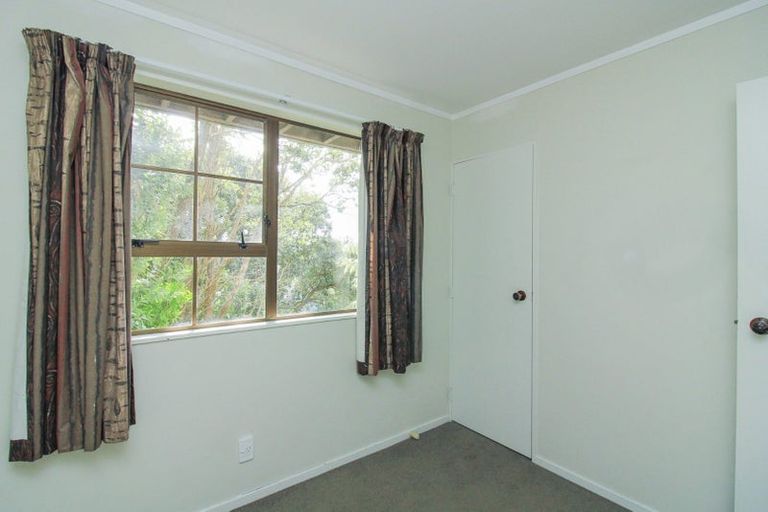 Photo of property in 67b Thurleigh Grove, Karori, Wellington, 6012