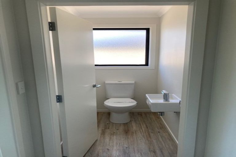 Photo of property in 70 Te Wharo Drive, Papamoa, 3118