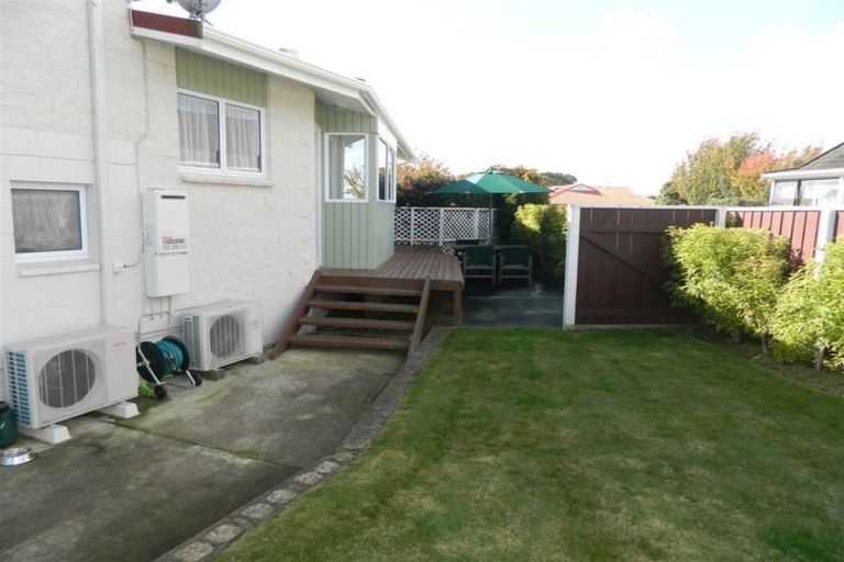 Photo of property in 10 Webb Avenue, Levin, 5510