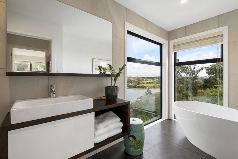 Photo of property in 25a Pohutukawa Avenue, Shelly Park, Auckland, 2014
