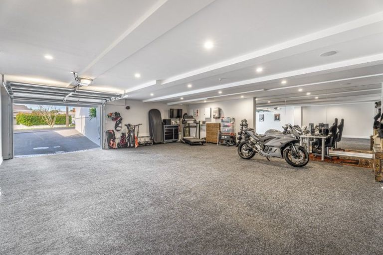 Photo of property in 9 Shoal Bay Road, Devonport, Auckland, 0624