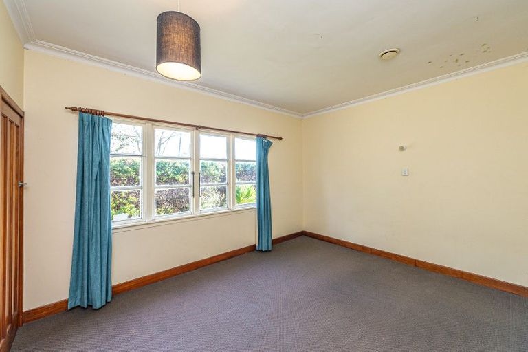 Photo of property in 8 Peakes Road, Saint Johns Hill, Whanganui, 4501