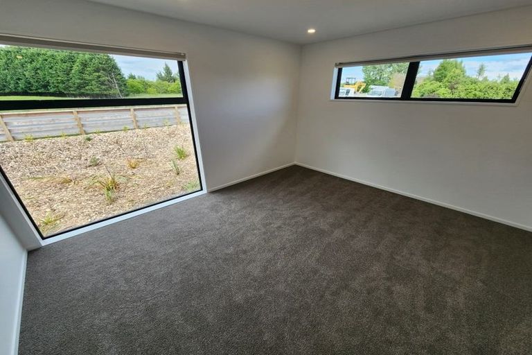Photo of property in 189 Belfast Road, Belfast, Christchurch, 8051