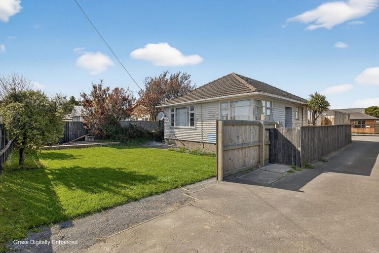 Photo of property in 67 Rookwood Avenue, New Brighton, Christchurch, 8083