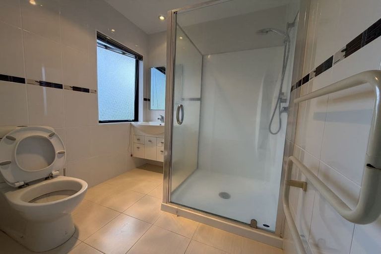 Photo of property in 133a Redoubt Road, Goodwood Heights, Auckland, 2105