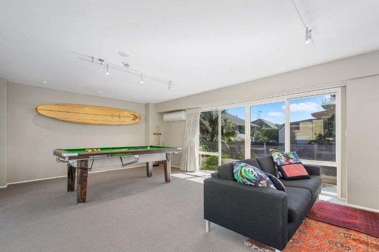 Photo of property in 189 Marine Parade, Mount Maunganui, 3116