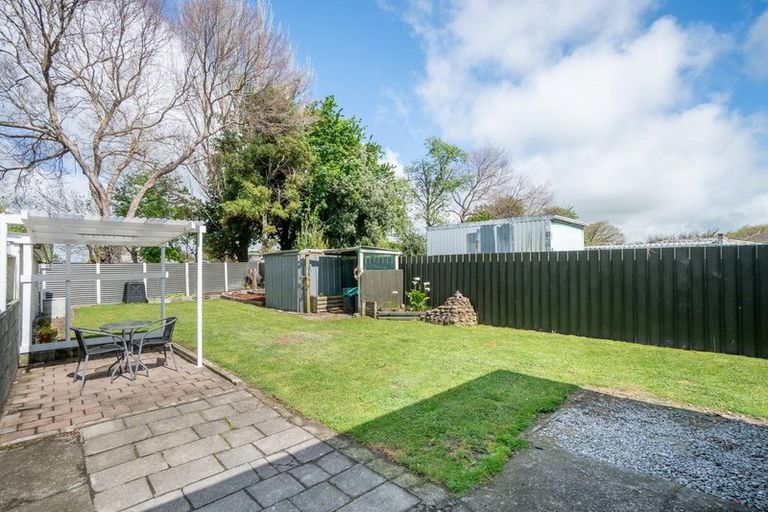 Photo of property in 24 Seddon Street, Takaro, Palmerston North, 4412