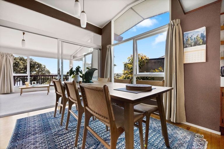 Photo of property in 278 Hurstmere Road, Takapuna, Auckland, 0622