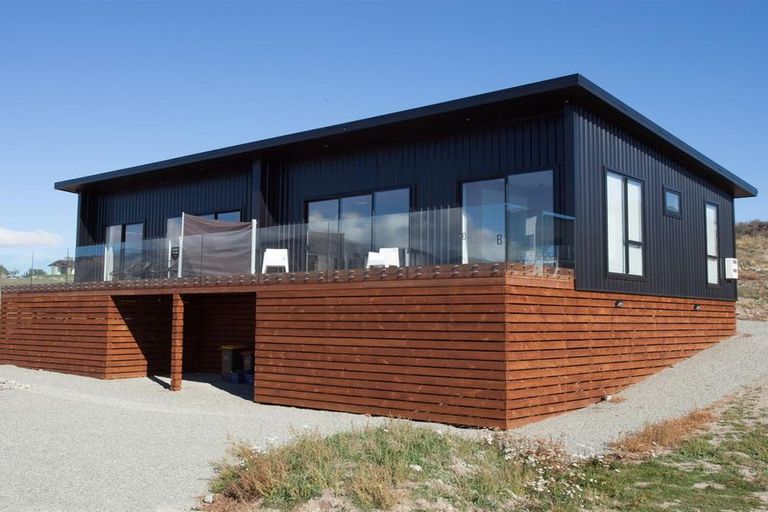 Photo of property in 41 D'archiac Drive, Lake Tekapo, 7999