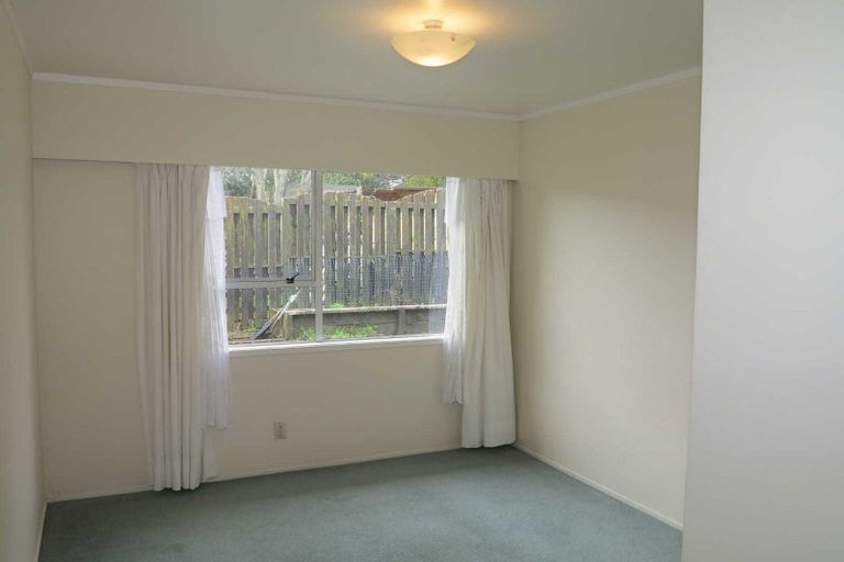 Photo of property in 2/15a Mcintyre Road, Mangere Bridge, Auckland, 2022
