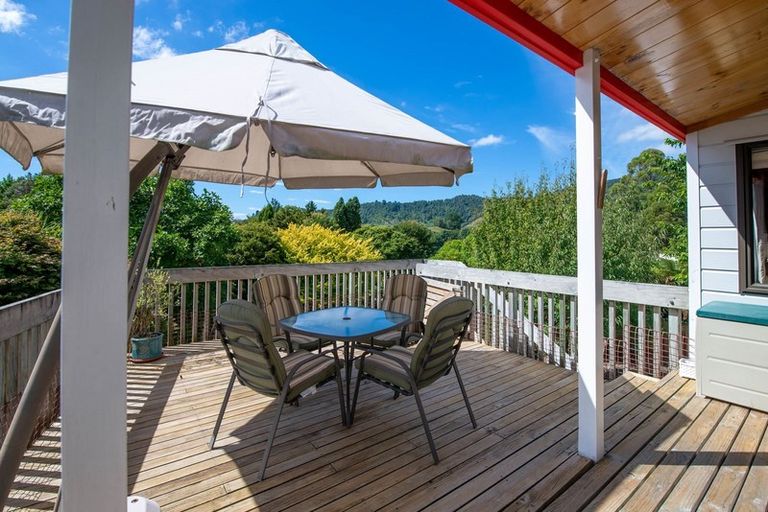 Photo of property in 8 Branch Road, Lake Okareka, Rotorua, 3076