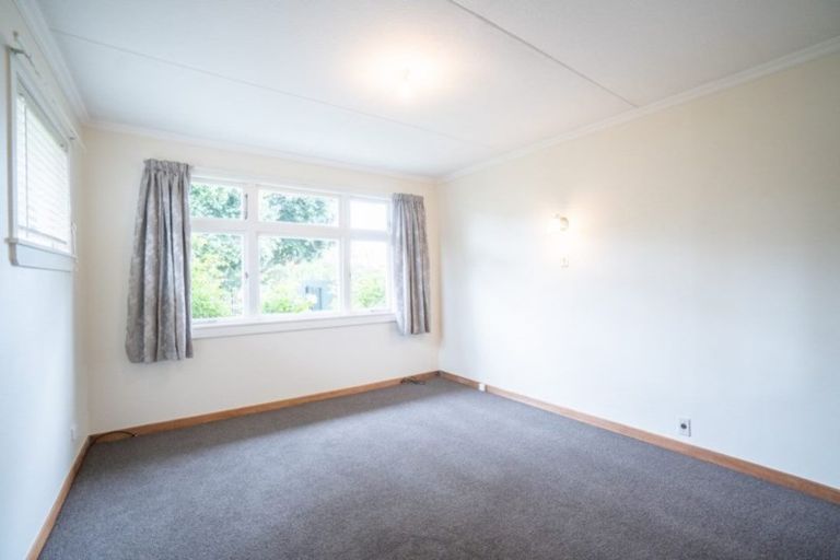 Photo of property in 4 Milson Line, Roslyn, Palmerston North, 4414