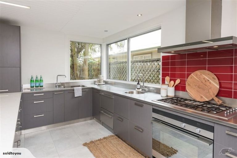 Photo of property in 289 Armagh Street, Christchurch Central, Christchurch, 8011