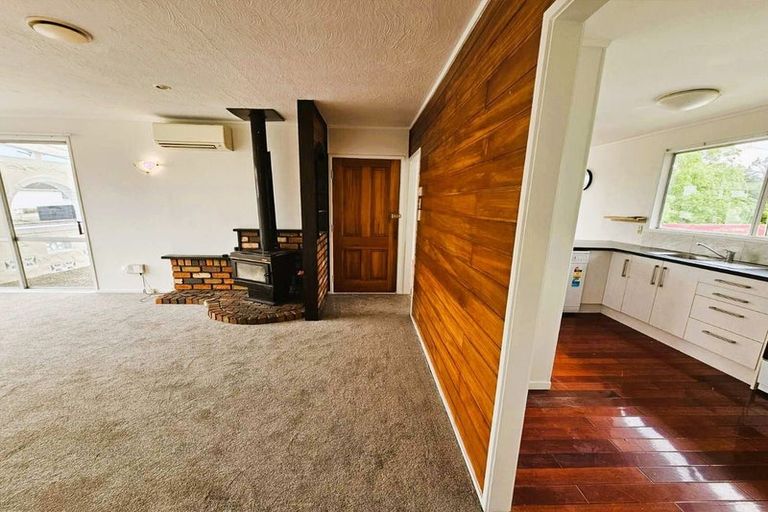 Photo of property in 15 Pixie Place, Pakuranga Heights, Auckland, 2010