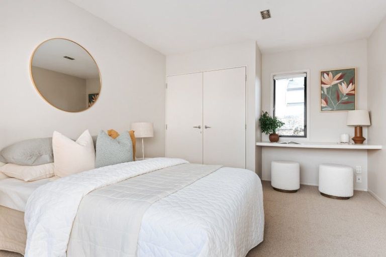 Photo of property in 278b Oceanbeach Road, Mount Maunganui, 3116