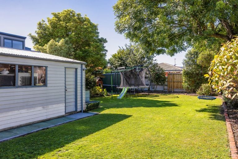 Photo of property in 136 Neville Street, Spreydon, Christchurch, 8024