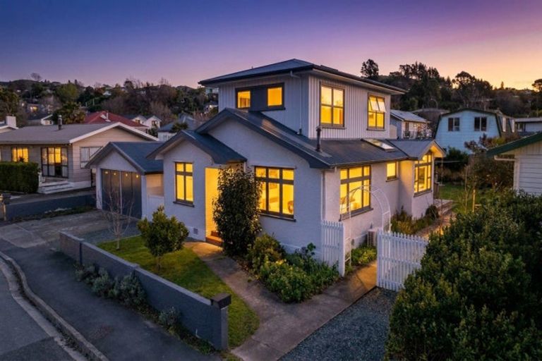 Photo of property in 16 Gorrie Street, Nelson South, Nelson, 7010