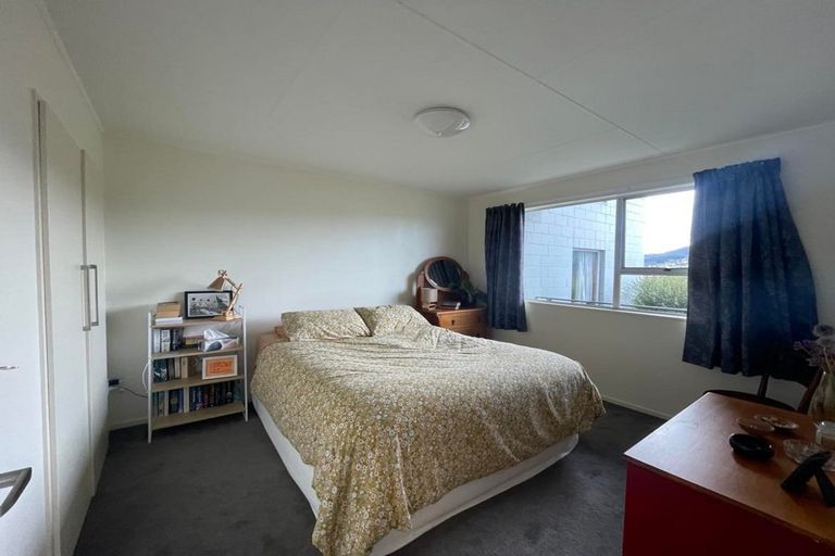 Photo of property in 2/84 Warrender Street, North Dunedin, Dunedin, 9016