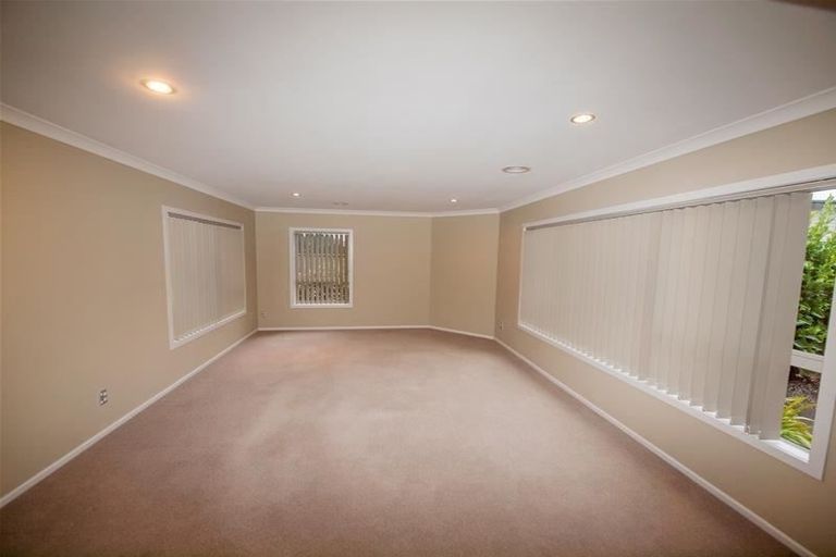 Photo of property in 43 Winsley Terrace, Churton Park, Wellington, 6037