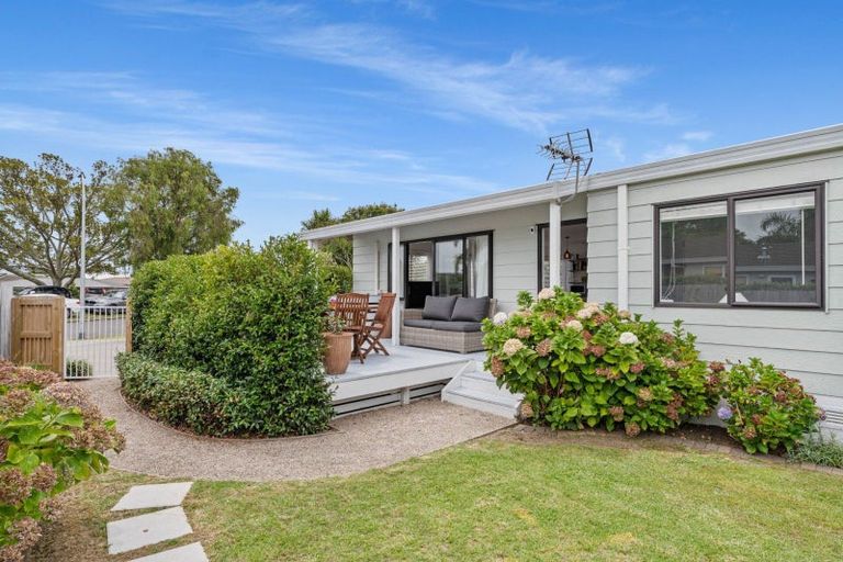 Photo of property in 12 Ngarimu Place, Mount Maunganui, 3116