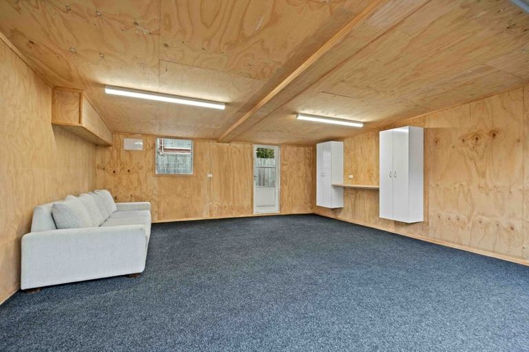 Photo of property in 19 Lawrence Crescent, Hillpark, Auckland, 2102