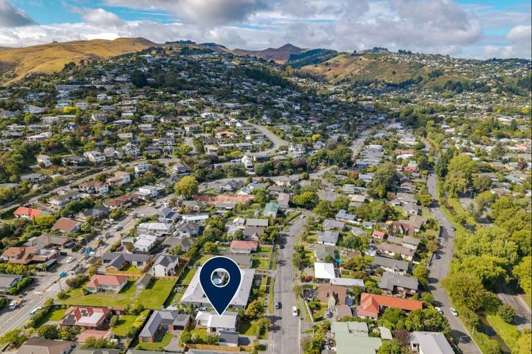 Photo of property in 13 Kowhai Terrace, Saint Martins, Christchurch, 8022