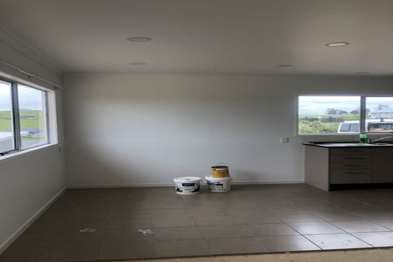 Photo of property in 2 Kyla Place, Hakaru, Kaiwaka, 0573