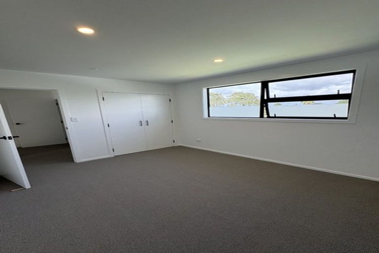 Photo of property in 26f Brennan Avenue, Te Atatu Peninsula, Auckland, 0610