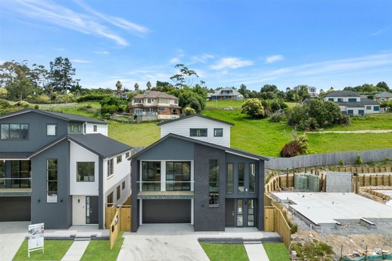 Photo of property in 7 Rakiraki Place, Flat Bush, Auckland, 2019